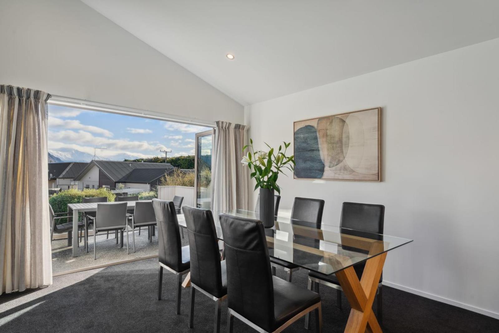 Alpine Retreat - 3 Bedroom Wanaka Bagian luar foto